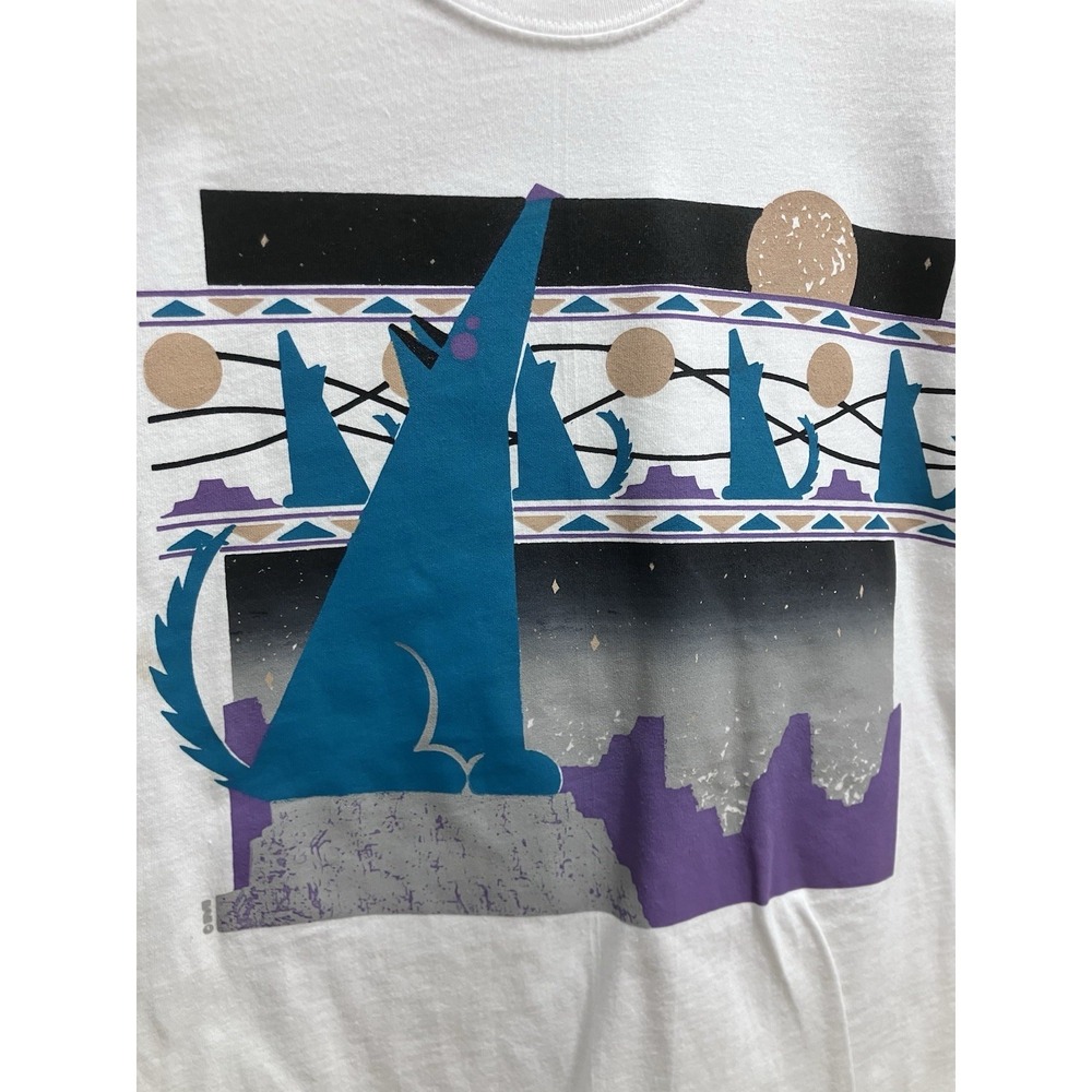 Vintage Deadstock 90s Hanes Beefy Shirt Southwestern Coyote Moon White Small - Picture 2 of 15